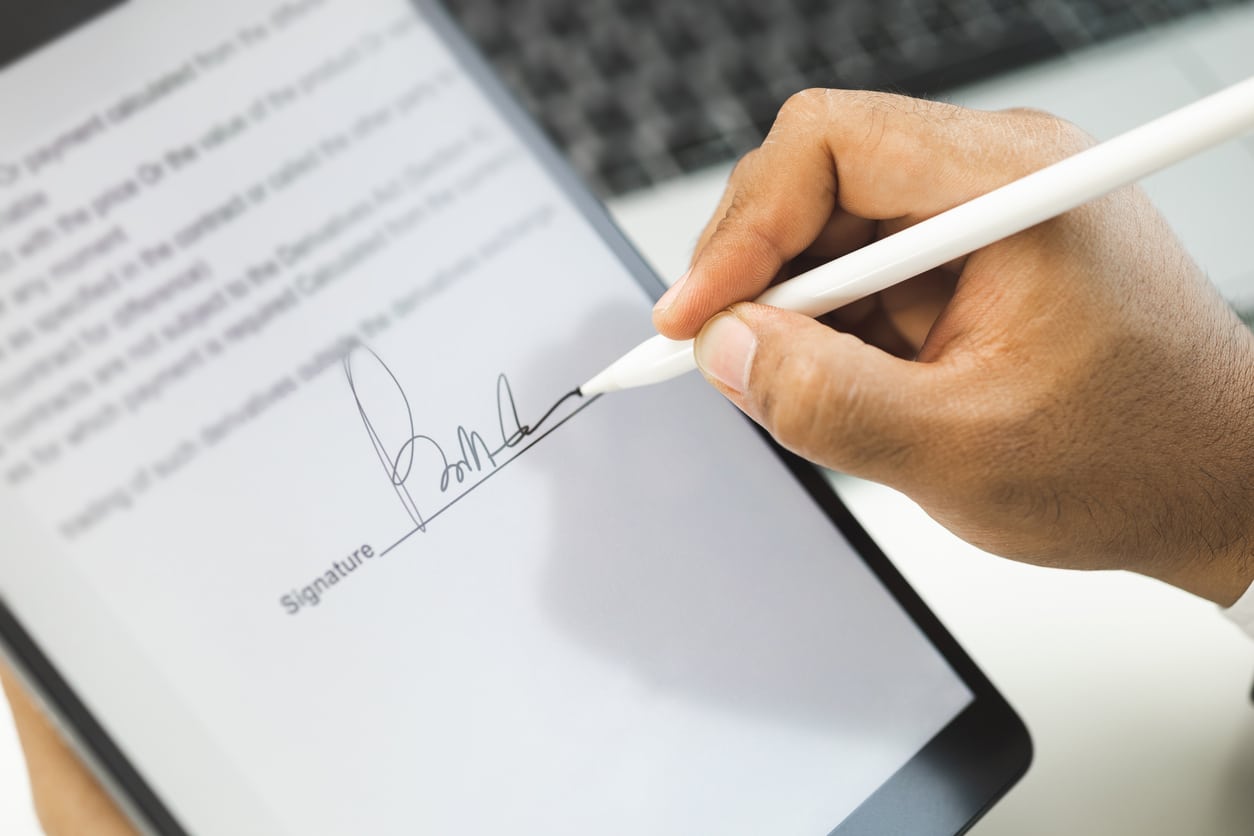 3 Methods of Creating an E-Signature